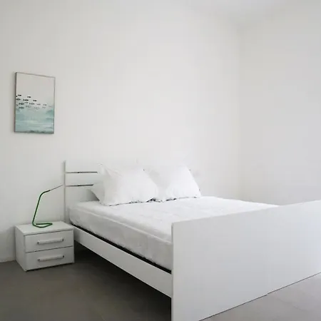 Certosa New Modern Flat *